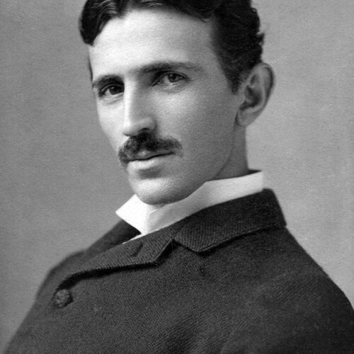 Intervista Impossibile a Nikola Tesla: Il Futuro è Mio